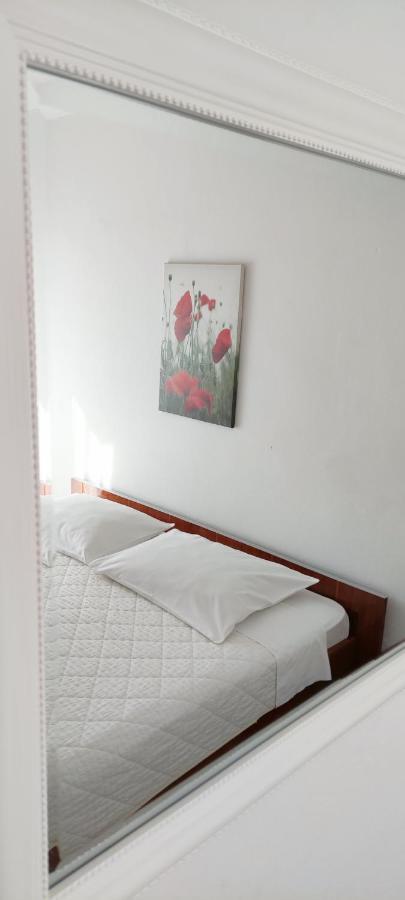 Apartman Luna 1 *